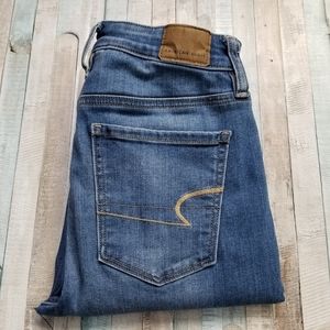 American Eagle Super Hi-Rise Jegging Jeans